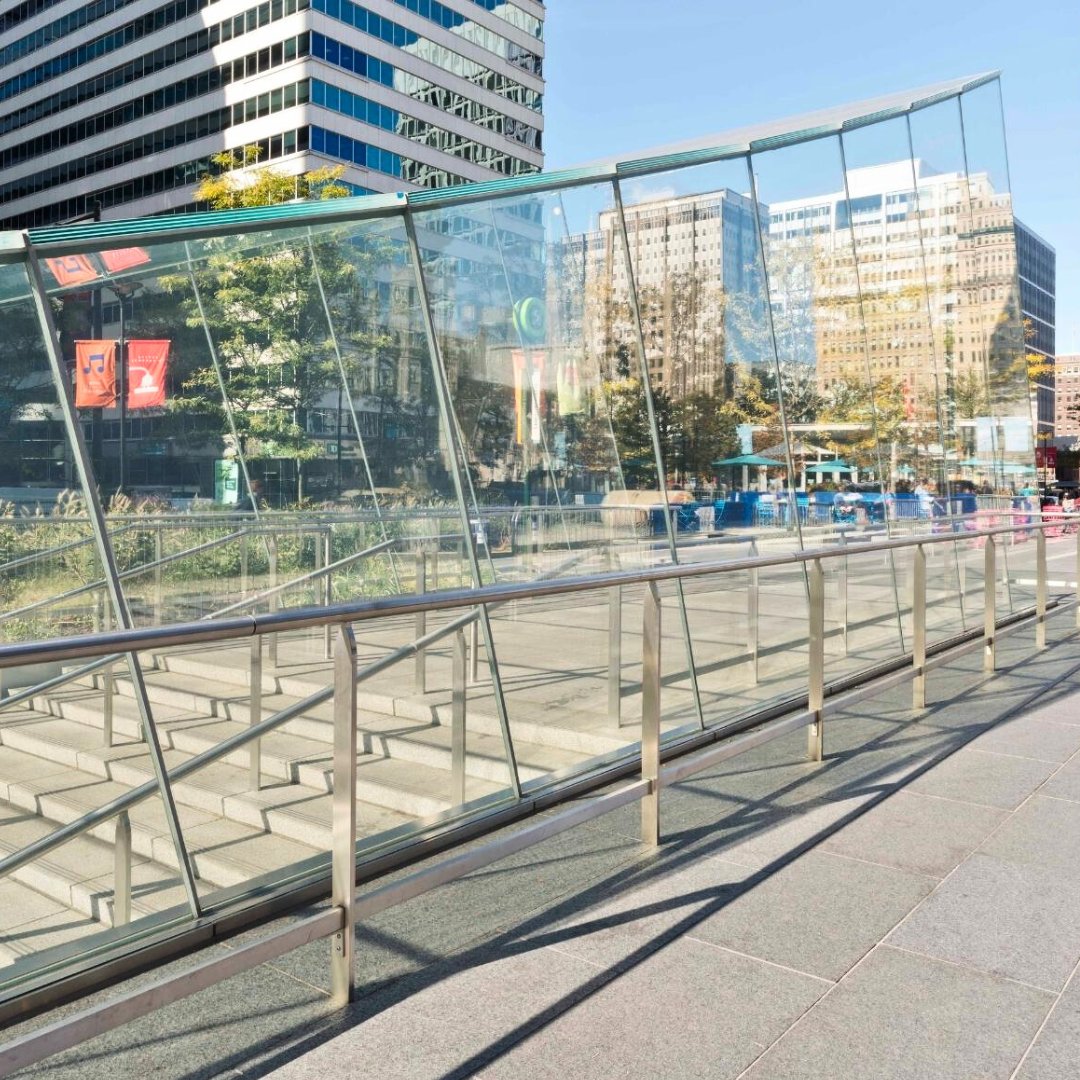 #ThrowbackThursday to the magnificent Dilworth Park project!

This #PhiladelphiaPA transit pavilion showcases GGI's commitment to creating glass solutions that blend seamlessly with iconic architectural designs.

generalglass.com/projects/dilwo…

#ggi #generalglass #dilworthpark