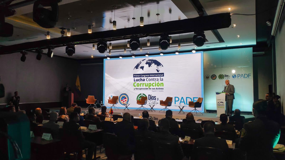 DIJINPolicia's tweet photo. #AEstaHora damos inicio al Primer Congreso Internacional Lucha Contra la Corrupción y Recuperación de sus Activos, con el fin de intercambiar conocimientos con entes nacionales e internacionales sobre este flagelo. 

#DiosYPatria https://t.co/pIQHQrirxT