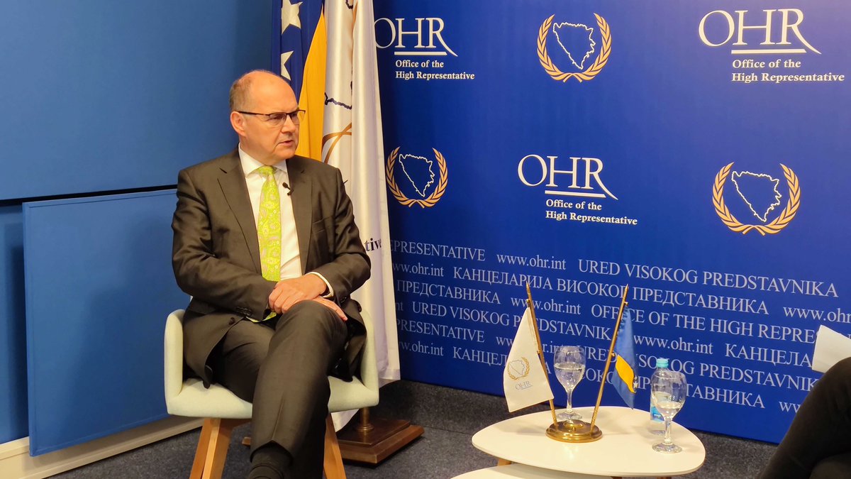 BalkanInsight's tweet photo. 💬 “I am not a diplomat; I am a politician,” Christian Schmidt, former cabinet minister and #Bundestag lawmaker told us in his Sarajevo office at @OHR_BiH

” I have to be sometimes very outspoken in my decisions.”

Our interview with #Bosnia's overseer 👇
https://t.co/swZa007pKH https://t.co/v3YRQgeBhr