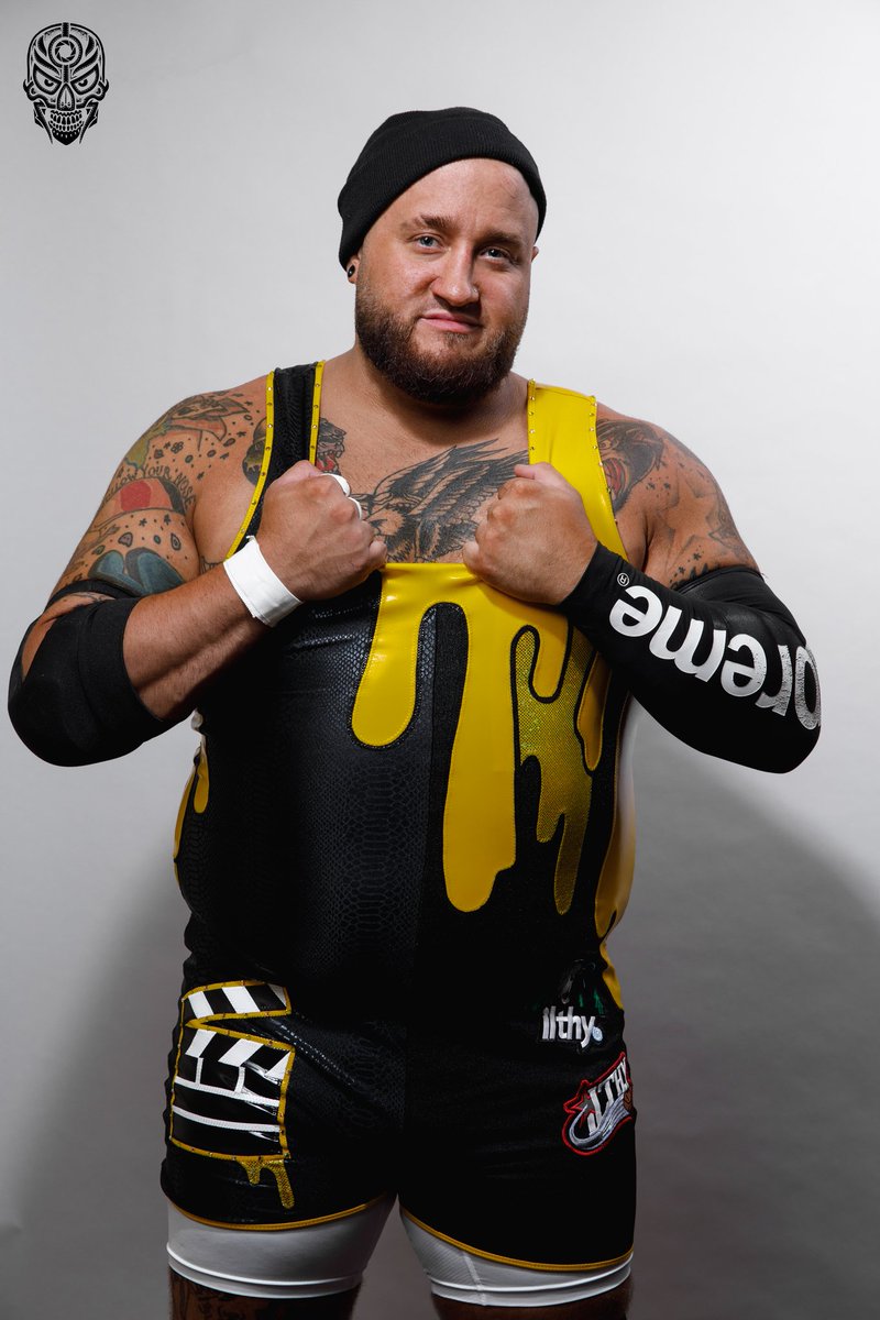 nogimmickgear's tweet photo. New singlet designed and made for @dErEk_DiLLiNGeR featuring patches from @ilthy !!
💛🖤💛 
#prowrestling #prowrestlinggear #customwrestlinggear #indiewrestling #ilthy https://t.co/GZaKMHaZmr