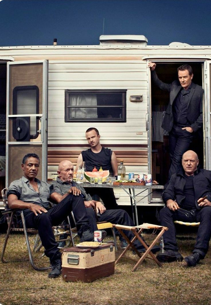 'breaking Bad'
#series #cast #promo #still #giancarloesposito #jonathanbanks #aaronpaul #bryancranston & #deannorris