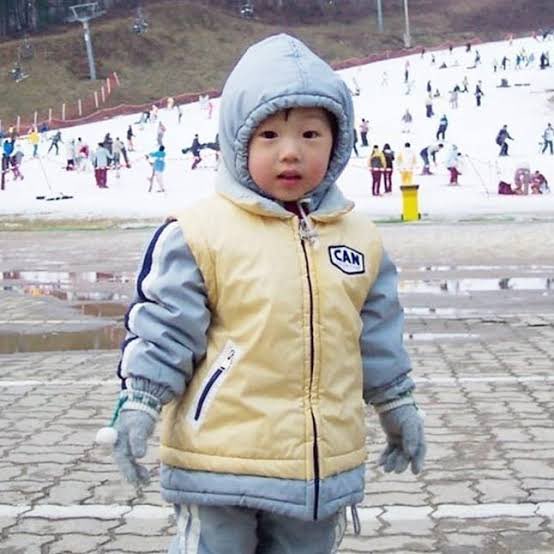 _parinkpinnk's tweet image. เสื้อตัวเดิมเลยนิ ฮือๆๆๆ โฮๆๆๆๆ จะร้องไห้ว่ะ