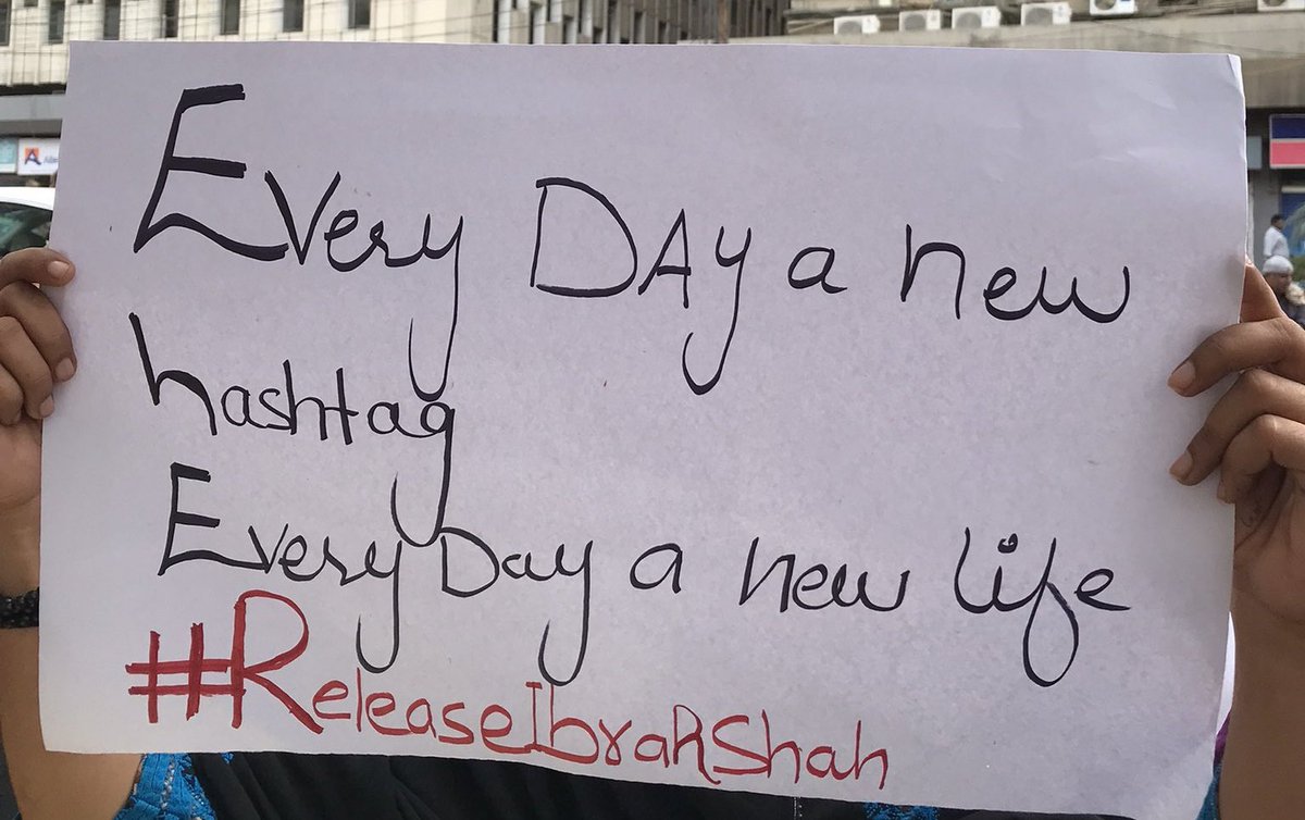 FoziaBaloch10's tweet photo. EveryDay a new mother gasps in pain....

#ReleaseIbrarShah #EndEnforcedDisappearances 
#ReleaseDadShahBaloch https://t.co/vunVWAFv68