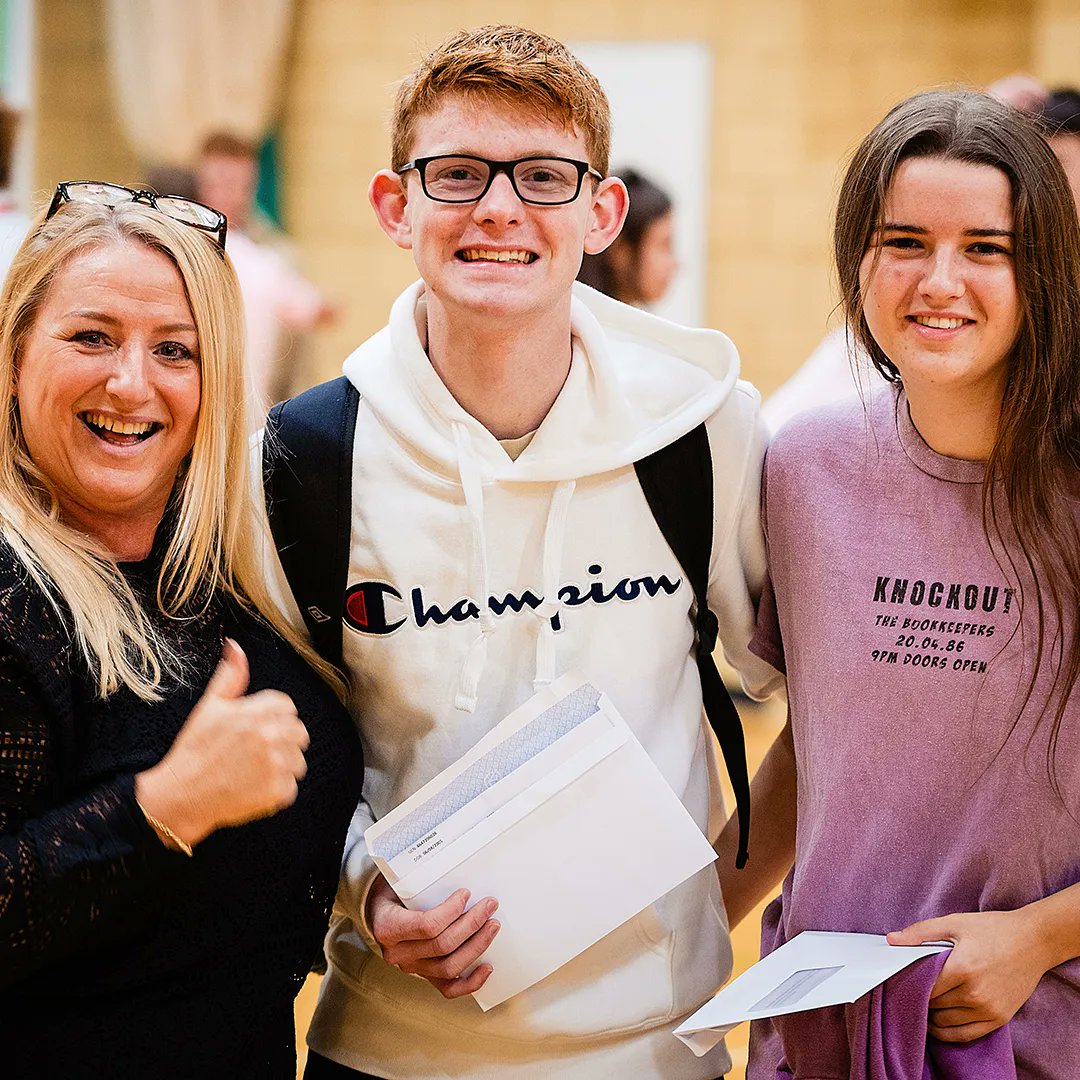 S6F's tweet photo. It was so lovely sharing in the joy today 🥰 

#resultsday #resultsday2023 #S6F https://t.co/qOCoDe35FA
