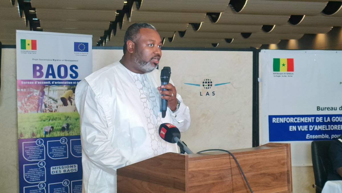 UEauSenegal's tweet image. À l'ouverture, ce matin, du Bureau d'accueil, d'orientation et de suivi (BAOS) du @DKaeroport, où les migrants de retour seront promptement accueillis et orientés vers des opportunités concrètes qui leur permettront de construire leur avenir au 🇸🇳  #tekkifii