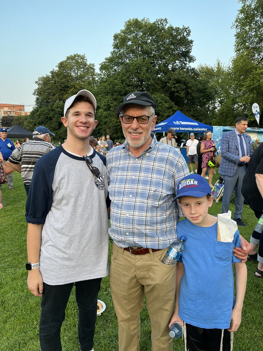 Great speaking w/ @AndrewCP24 about the importance of the community coming together to mark the 90th anniversary of the #ChristiePitsRiots. Even more special was I had my father and nephew on hand - 3 generations of proud Jews and the offspring of my Zaidy - a Holocaust survivor.