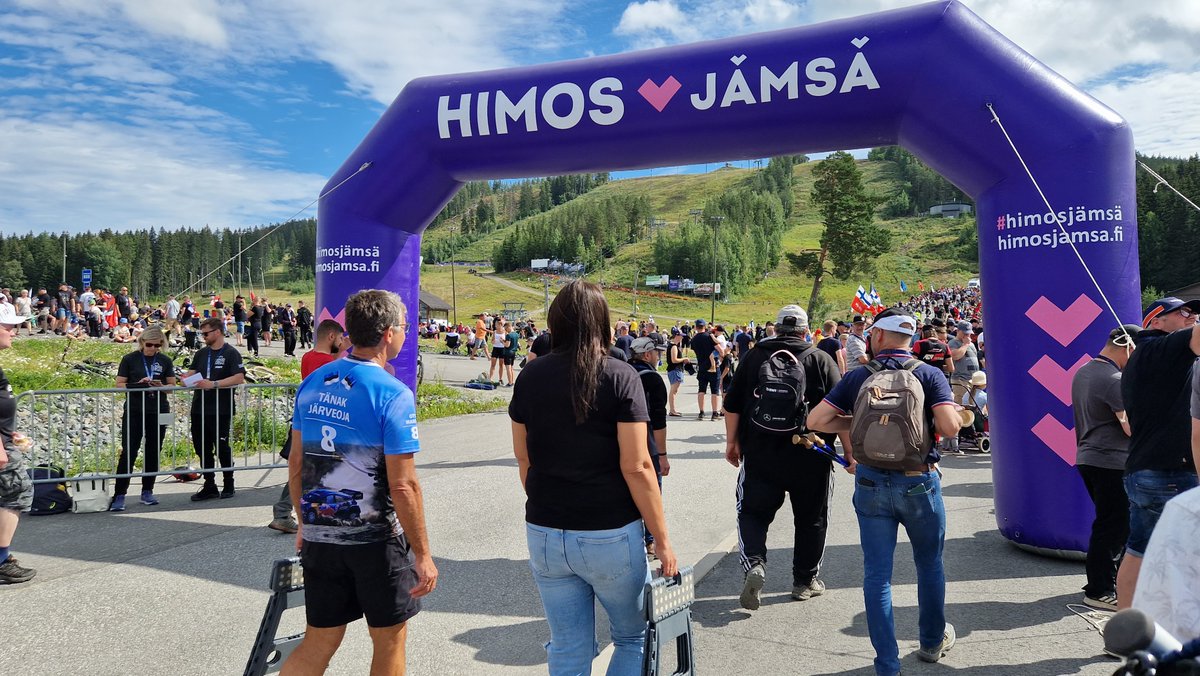 Juuri ilmestyneen valtakunnallisen matkailutulo- ja työllisyysraportin mukaan #Jämsä'n välitön matkailutulo oli viime vuonna 55 miljoonaa euroa. Matkailun kokonaisvaikutukset nousevat 76,84 miljoonaan euroon.

Lue lisää:
jamsa.fi/ajankohtaista/…