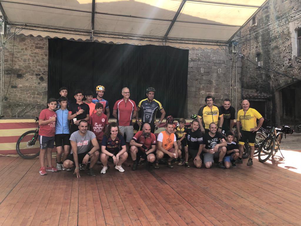 ajsantapau's tweet photo. Un cop finalitzada la festa Major 2023. Un agraiment inmens a totes les persones que l’han fet possible. 
També agriair a tots/es els que heu assistit i participat als diversos actes que s’han realitzat al llarg d’aquests dies.
Molt contents i en fem una valoració molt possitiva. https://t.co/W3O5XfJL0F