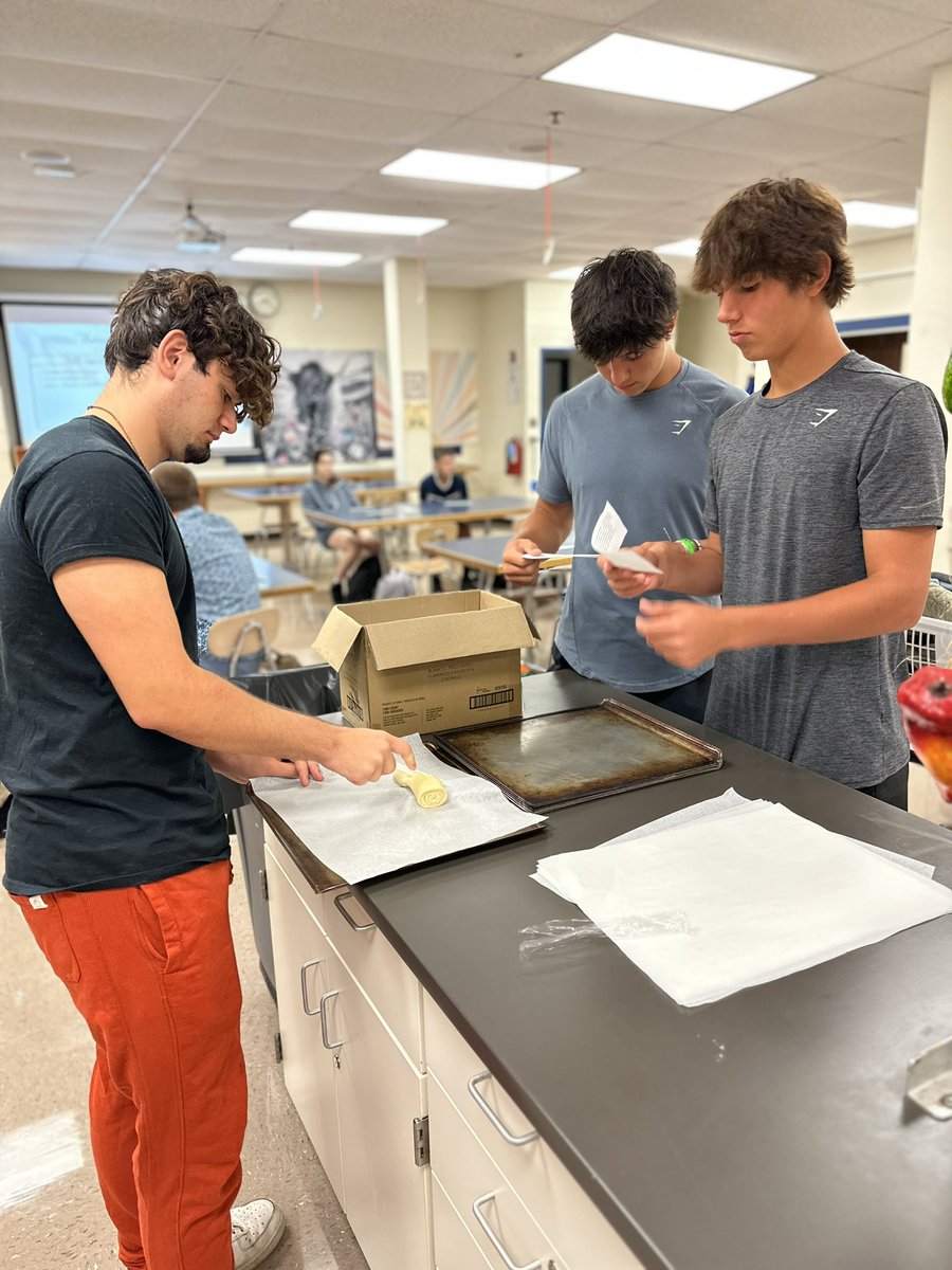 Food Prep Team Building Lab 👩‍🍳🍪⏲️ #WeAreLemont #FCS #FoodPrep