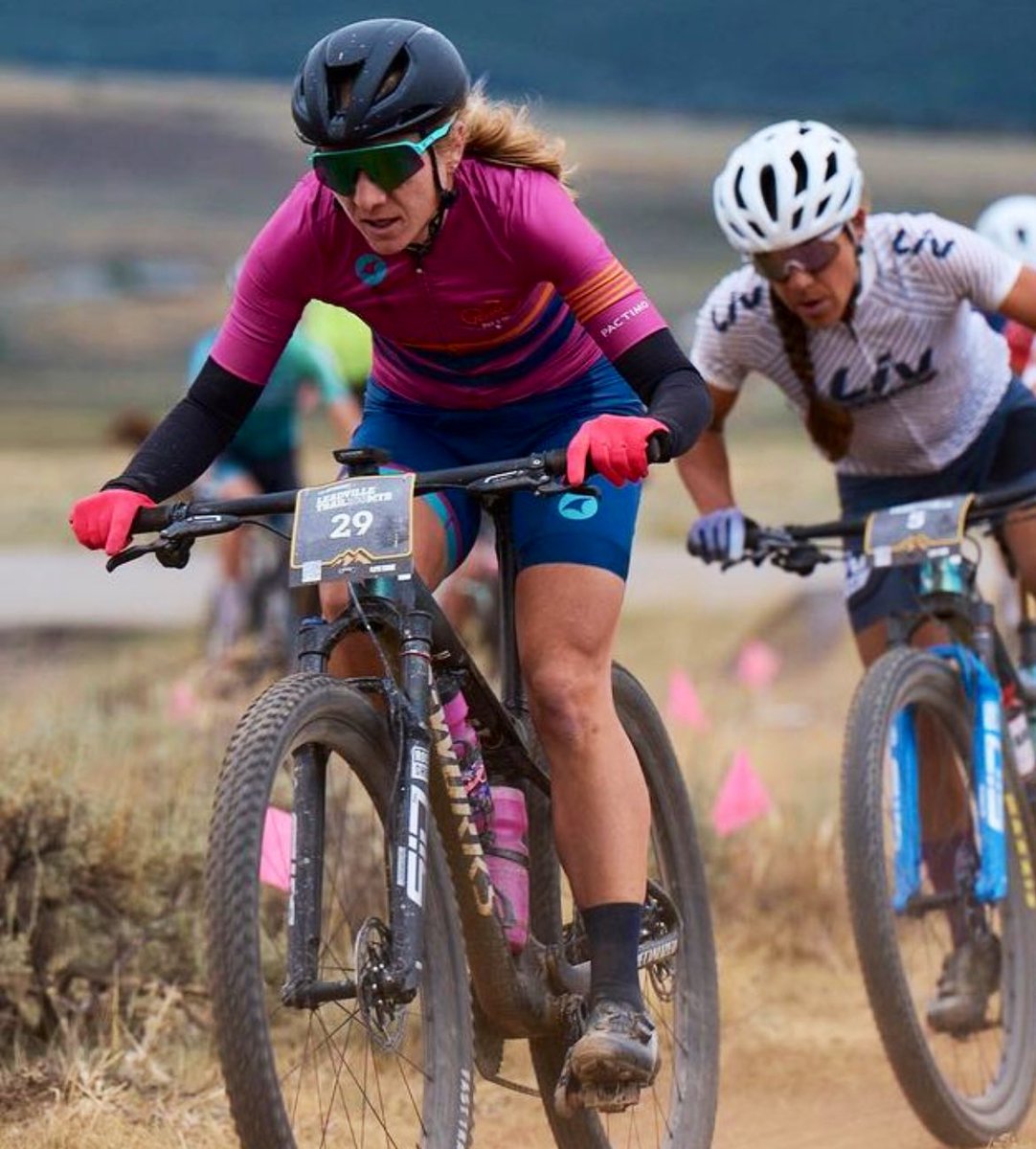 Thanks <a href="/JRWessling/">JohnWessling</a> and Jenna Rinehart for the informative and detailed  interviews from the Leadville 100MTB race.  August 16th MW MTB Report:

skinnyski.com/racing/display…