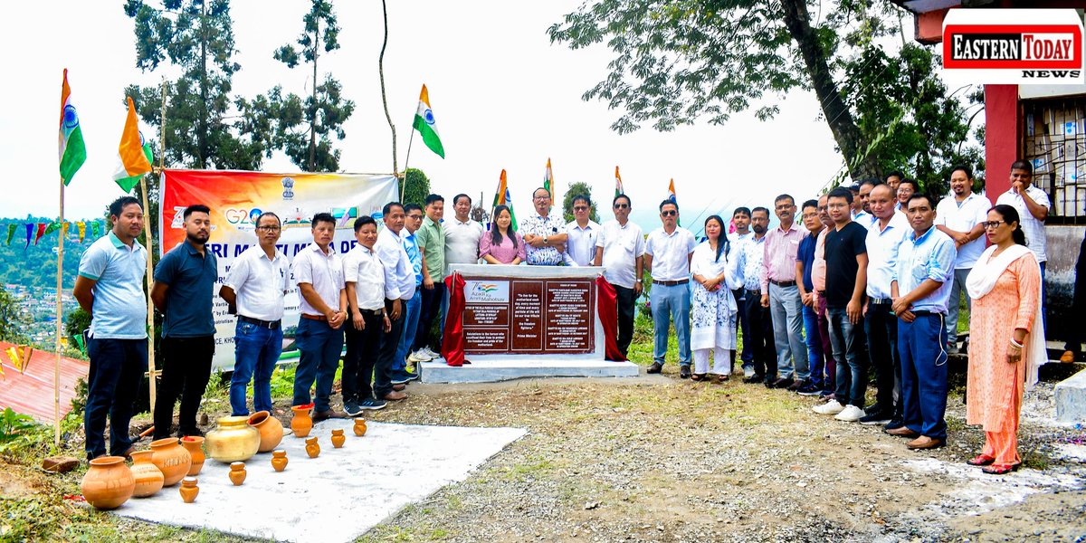 NMongku's tweet photo. Miri Maati Mera Desh, Desh Ko Naman Veeron ko Vandan, campaign event of Azadi ka Amrut Mahotsav, Depth of Youth Affairs Govt of AP selected 6 Youth from 6CD block Tirap @PemaKhanduBJP @NatungMama @OfGoap @SportsDept_GoAP @MyGovArunachal https://t.co/qM6LLTDwYC
