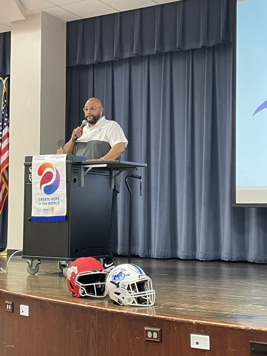 ChannelviewISD's tweet photo. Happening now: @ChannelviewHS Coach Hurts is speaking to the North Channel Rotary about the school’s football program. #WeAreChannelview https://t.co/WqVaFxRxef