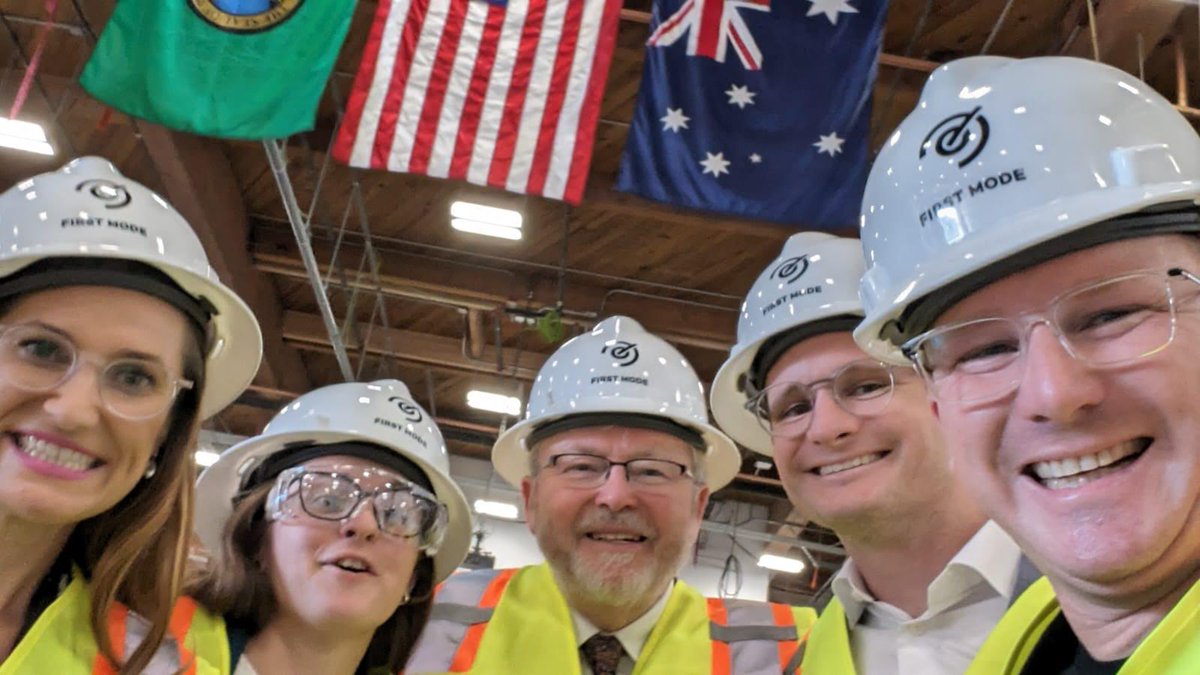 AmboRudd's tweet photo. Opportunity to visit @FirstModeHQ in Seattle. They build hydrogen fuel cells for mining trucks. They already have 60 staff in Northbridge, Perth.
Looking to expand in Oz, through Oz and beyond. Good to catch up with the Aussies on the team. https://t.co/dPAlQlXsSk