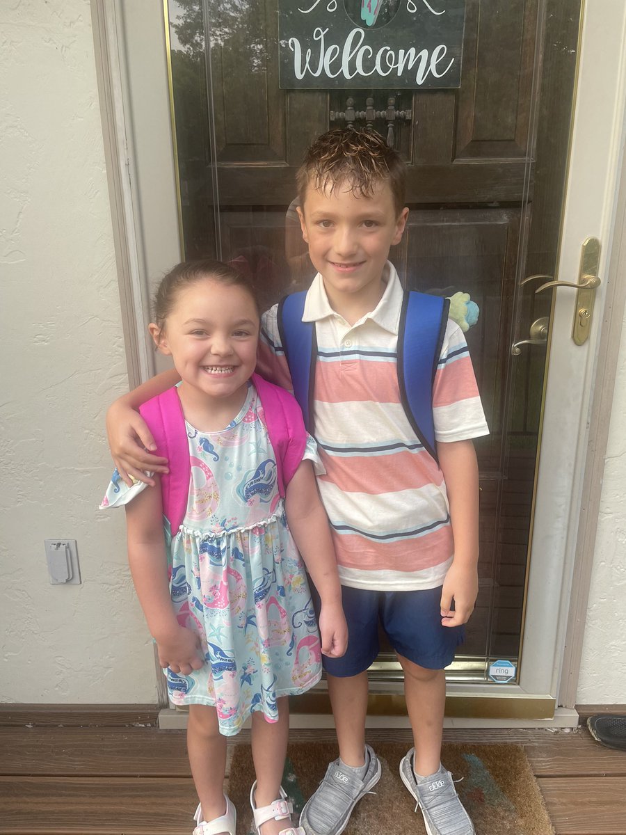 Obligatory first day of school picture for Marge and Vonner #growinguptoofast