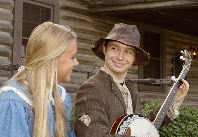 RevelsHouston's tweet photo. LAST CHANCE!!!  #ThisSaturday!  
#Audition for The Christmas Revels: An Appalachian Celebration of the Winter Solstice

Sat, Aug 19th, 2023
Adults  (16yrs and up) 1:00p
Children (ages 7 to 15) 1:30p

Sign up: https://t.co/Q0eK77Wq7G
#christmasrevels #revelshouston #wintersolstice https://t.co/d970R0J6qW