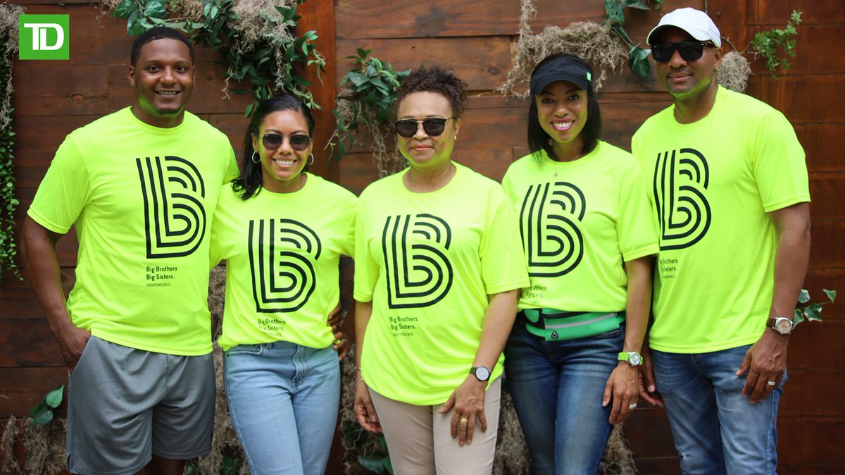 TDNews_US's tweet photo. At TD, volunteering is not only core to our culture, but a passion for many of our colleagues. Learn more about how our #Philadelphia colleagues came out to support Big Brothers Big Sisters Independence during their Big Day Out event: https://t.co/OggpaTtpFI @IndBigs https://t.co/WlvUxPBVhK