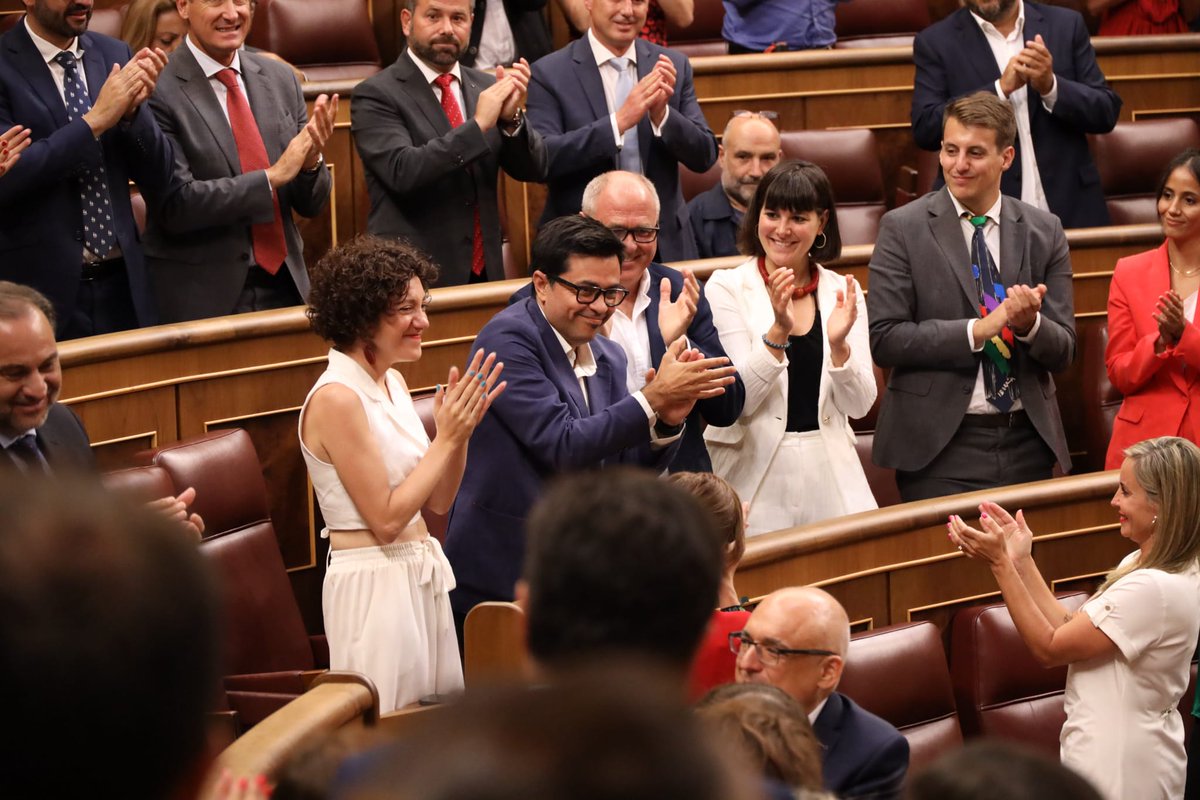 Ha començat la XV Legislatura del Congrés dels Diputats. <a href="/Sumar/">Sumar</a> @EnComuPodem estem a punt per treballar de valent i continuar avançant en drets i llibertats. 

Hem aconseguit una mesa amb majoria progressista que visibilitzarà la plurinacionalitat de l'Estat.

Som-hi!
