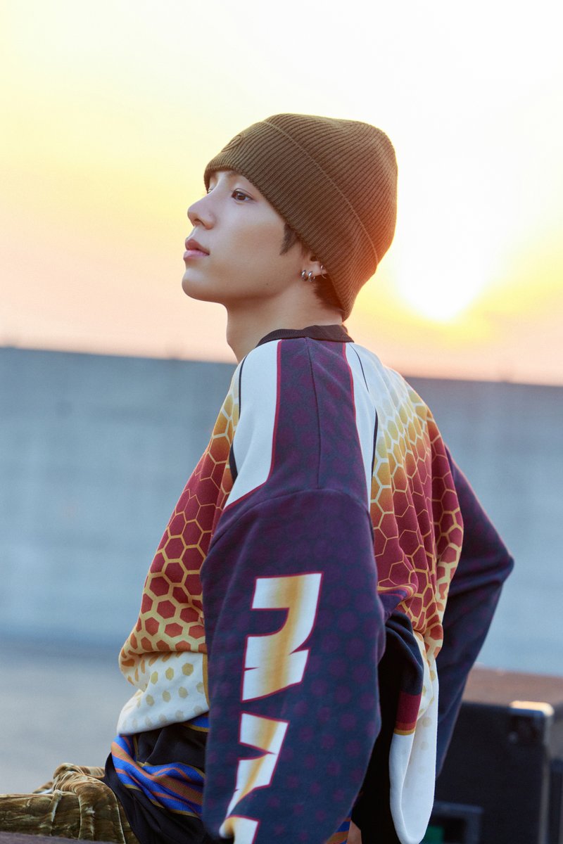 RIIZE_official's tweet image. Training Days #2
#SHOTARO #쇼타로

【Get A Guitar - The 1st Single Album】
➫ 2023.09.04 6PM (KST)

💿Pre-save &amp;amp; Pre-order
riize.lnk.to/GetAGuitar

#RIIZE #라이즈 
#RISEandREALIZE  
#GetAGuitar #RIIZE_GetAGuitar