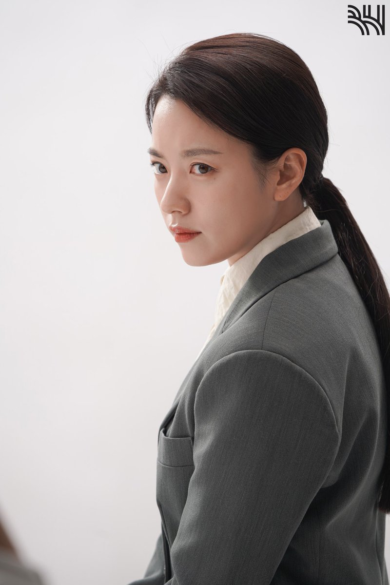Luvmj22's tweet photo. 아니 얼굴 진짜 미쳤는데….. https://t.co/PSLGKENTqW