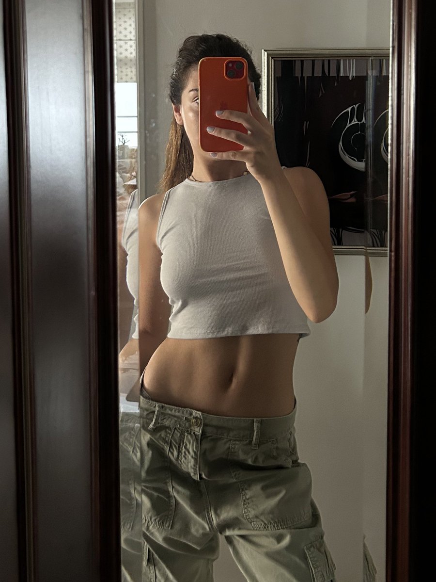 Don’t forget to drink water ✨💫☀️