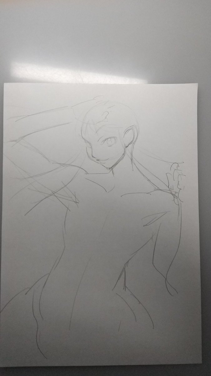 頼まれ物のイラスト描いてる_φ(・_・💦。 