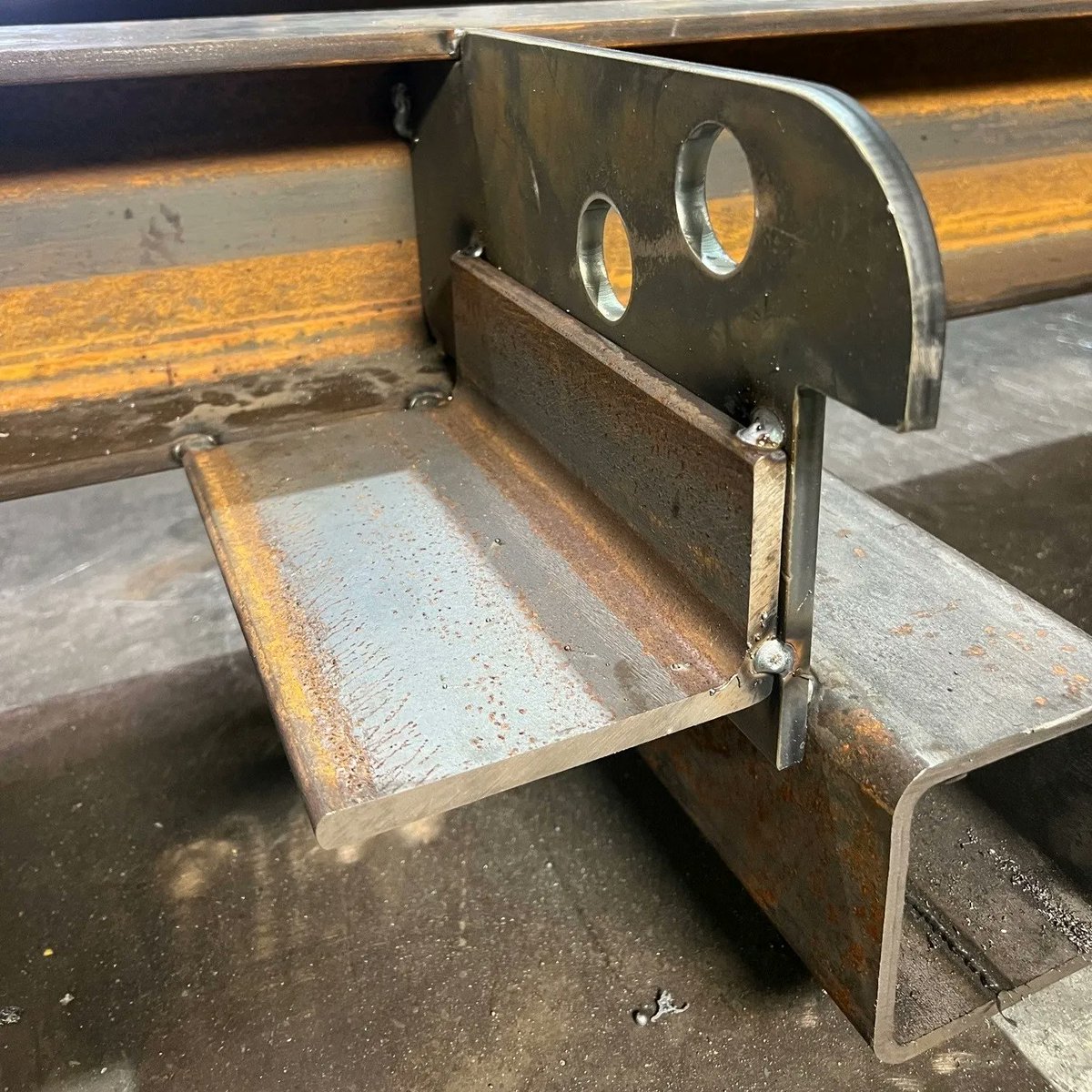LMCFAB2's tweet photo. For all your custom projects, give us #LMCFab a call  at 903-759-1331!
#fabrication #beams #ibeams #lmcfab #welding #Tig #bending #rolling #laser #plasma #turrett #punched #LaserCutting #LaserCNC #Manufacturing #happyFriday #SheetmetalFabrication #Amada #MetalFabrication https://t.co/LLVAYJFEjN