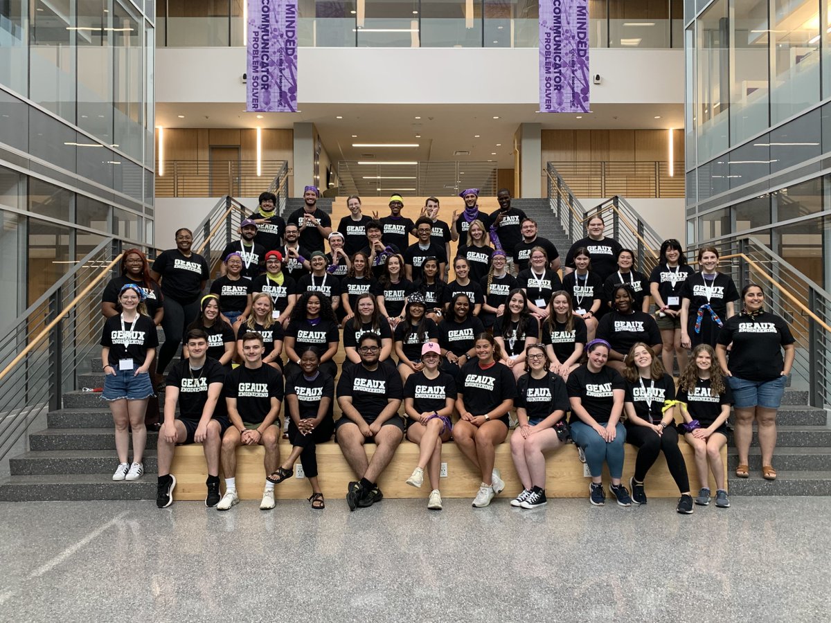 LSUEngineering's tweet photo. This week, 55 of our Society of Peer Mentors at LSU are hosting several hundred freshmen as part of Geaux Engineering, our annual Welcome Week event in the college. Spare a thought for these brave souls... https://t.co/X9oyKspUEC