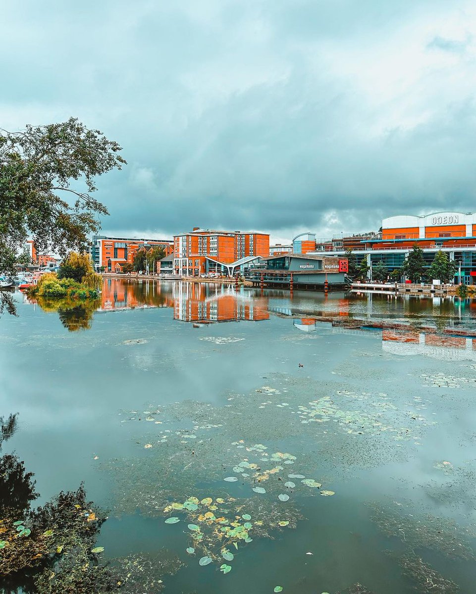 Reflections of a Stormy Brayford Pool. 🌫

Photo credit to photographric.

Keep sharing your pictures using #UniLincolnPOTW for a chance to win next week.