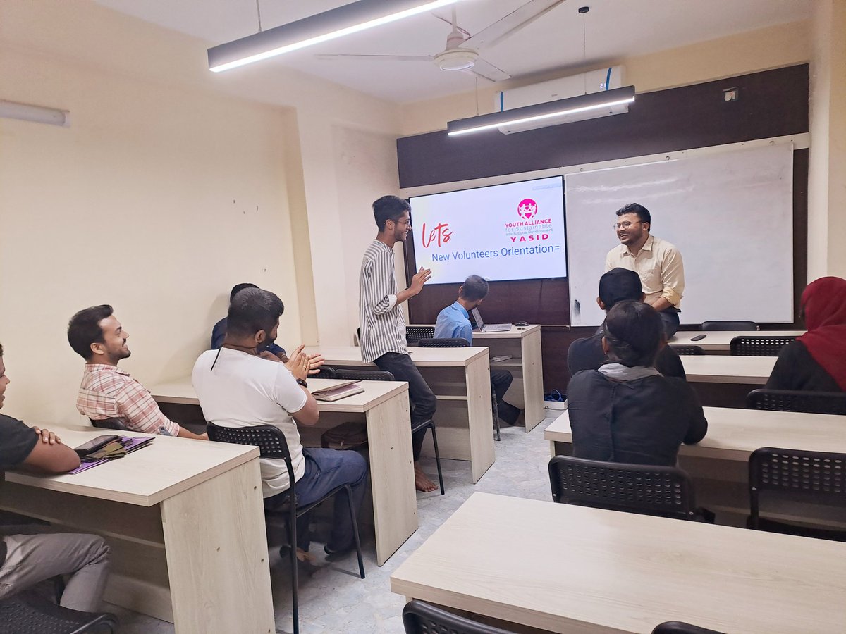 HamidKysar's tweet photo. I had wonderful time with the newly recruited volunteers conducting volunteers orientation at YASID.
The volunteers will be trained by LETS on reproductive health as instructor and they will teach students, youths and adult in community level soon.
#lets #yasid #youths https://t.co/7OBBB7D2MC