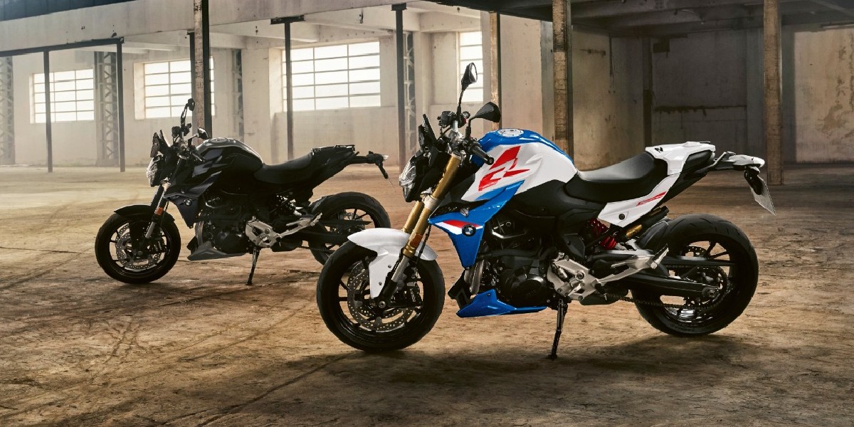 BMWMotorrad tweet picture