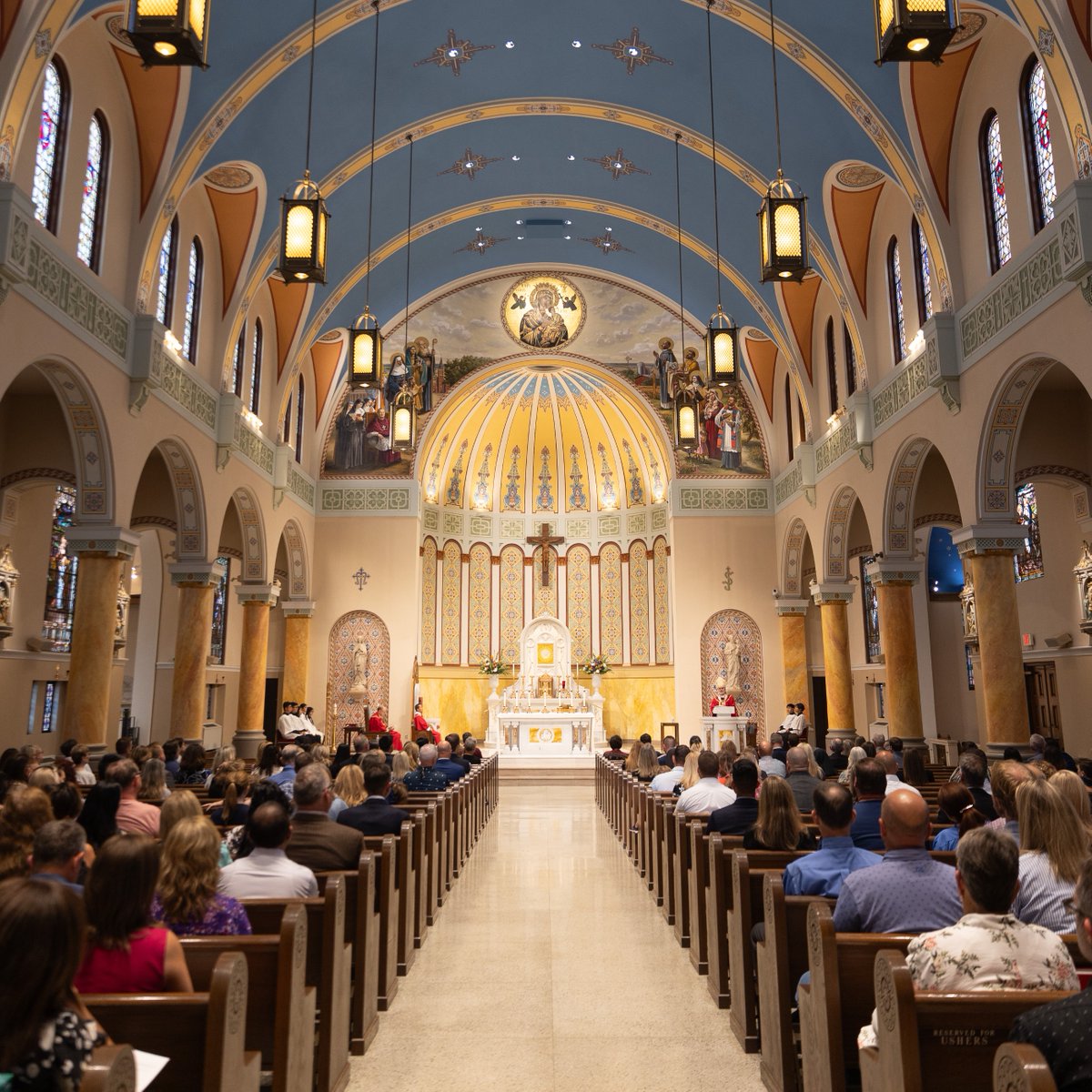 SSMHealthSaints's tweet image. Last week, we gathered in celebration of our 125th Anniversary! We loved recognizing this milestone and our founding Sisters who established St. Anthony Hospital as the first hospital in the Oklahoma Territory. We want to thank our team for their continued service to Oklahomans.