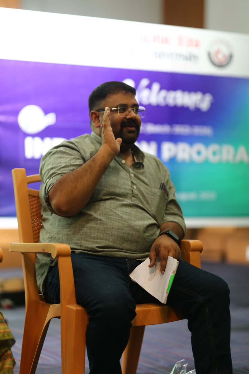 gehudehradun's tweet image. Department of Media and Mass Communication @gehudehradun witnessed #Induction_programme with Mr. Anupam Trivedi, Bureau Head, @News18 enlightening the new batch on current scenario and future aspects of #media followed by Mr. Navneet Gairola making them perform theatre exercises.