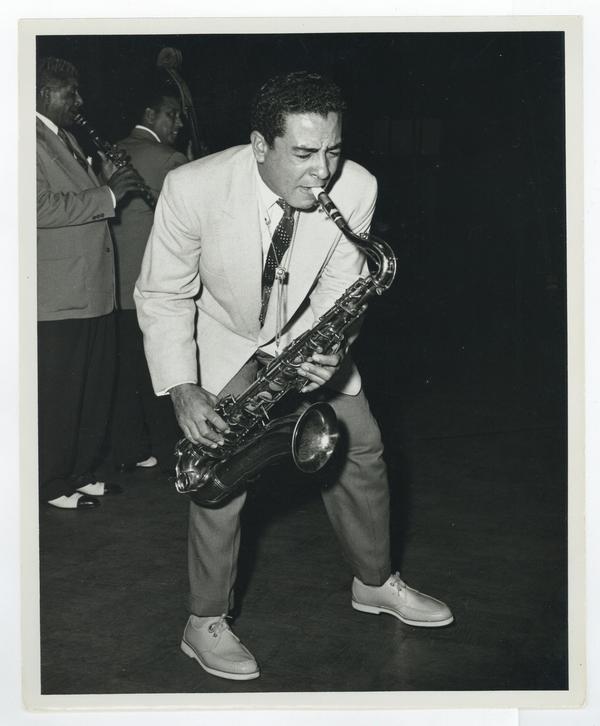 nolajazzmuseum's tweet photo. On this day, Sam Butera was born in New Orleans!
Sam Butera was one of the best tenor-sax and singer-songwriters of his time.
#SamButera #NOLA #JazzMuseum #OnThisDay #HappyBirthday https://t.co/IiICJU3wfv
