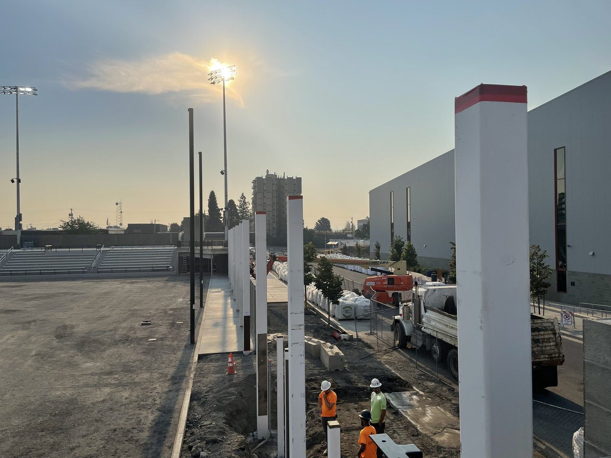 maryssarillo's tweet photo. What a beautiful morning to be out at the new ONE Spokane Stadium. Crews are getting ready to put in turf. So, we can expect to see some green soon! They will start laying it out on Monday. #Spokanestadium #ONESpokane

@kxly4news @spokaneschools https://t.co/TCfEbiOysV
