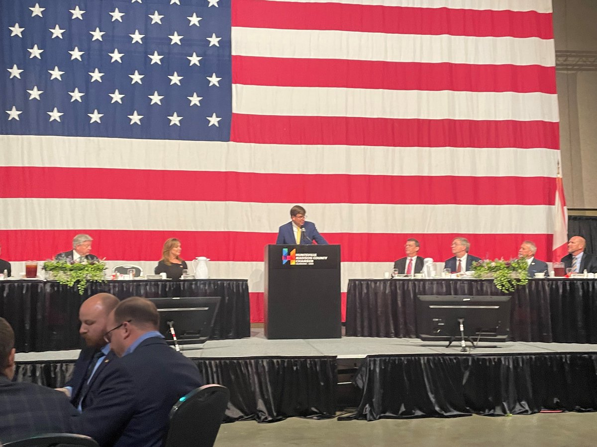 TeledyneBrown's tweet photo. #TBE was proud to sponsor the @huntsvillealcoc's Washington Update w/ Congressman Dale Strong! Congressman Strong shared current activities of Congress & his plans as he continues his first year representing the 5th Congressional District!
#WashingtonUpdate #EverywhereYouLook https://t.co/HgbZ0Q2Dnc