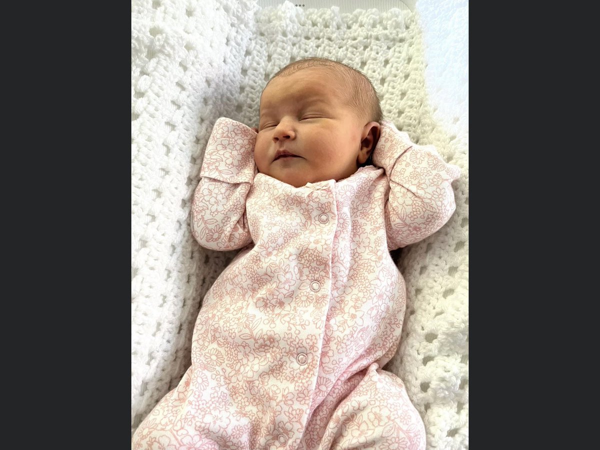 Here we go: Summer signing no3! Our 2nd little princess has arrived Reese Everly Clement born 16:58 - 13th aug 2023! Bryony was absolute amazing and both Mummy and baby doing well!
