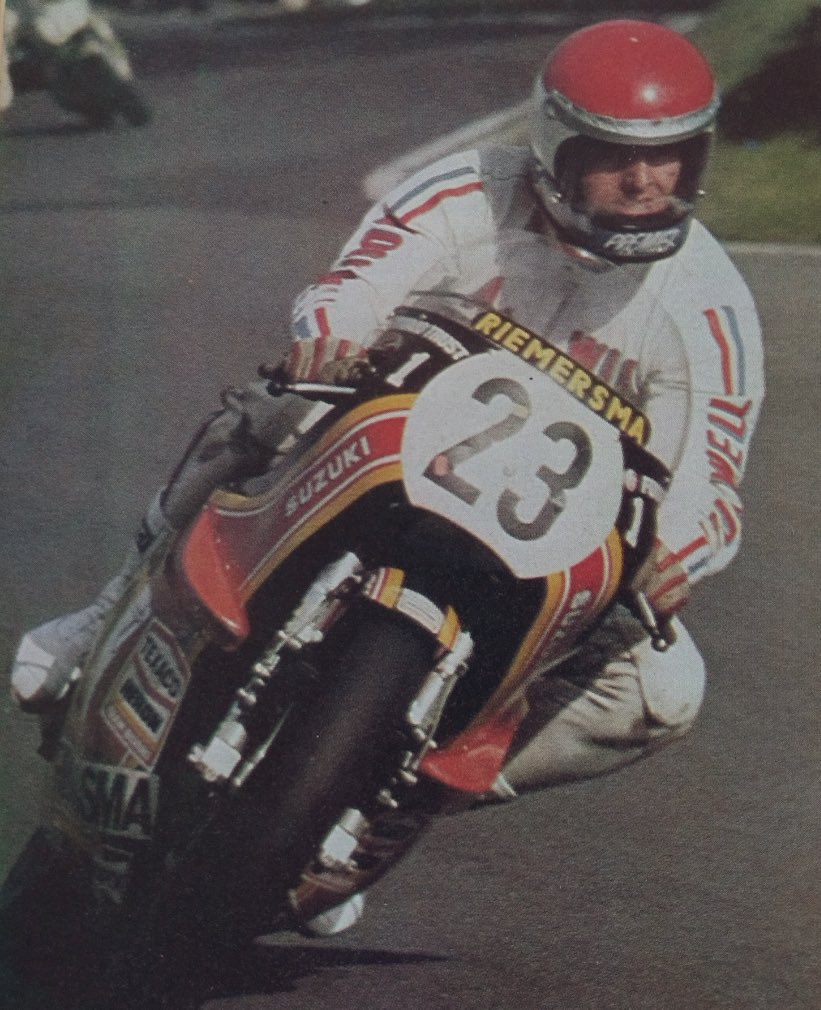 AntonioRamosGP's tweet photo. Wil Hartog 🇳🇱2️⃣3️⃣🏁
#Style #WitteReus https://t.co/9NMcrNA0Lp