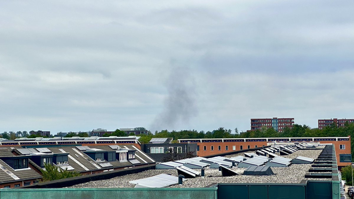 Brand in #Purmerend bij het #Picnic distributie centrum. <a href="/RegioPurmerend/">Regio Purmerend</a> <a href="/NHNieuws/">NH Nieuws</a>