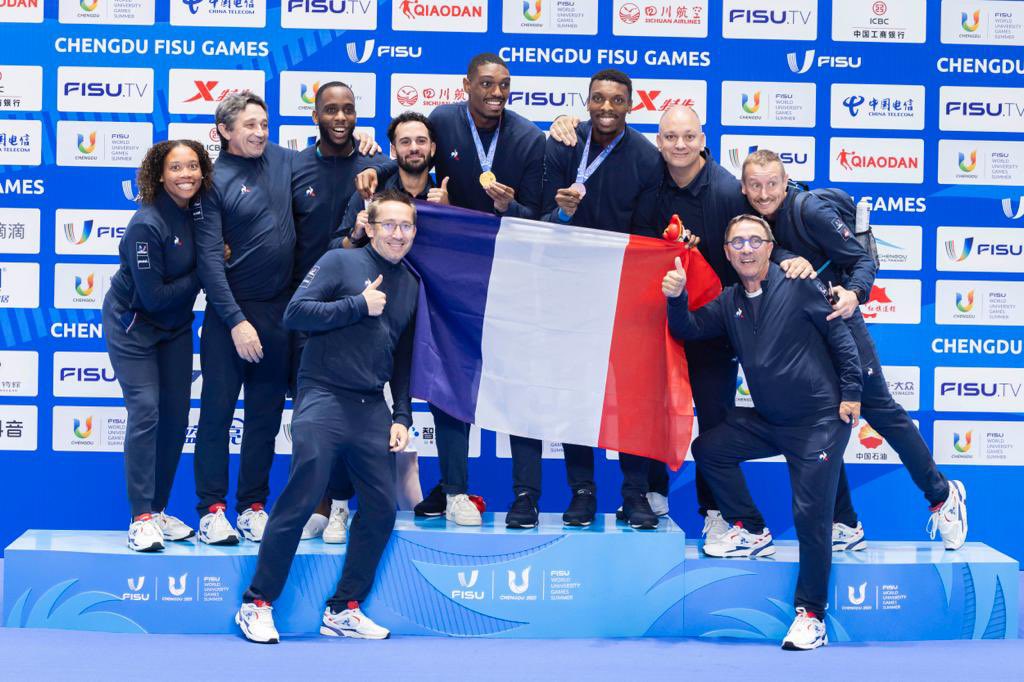 Préfet de Guadeloupe (@prefet971) on Twitter photo #Sport
đ€ș FĂ©licitations Ă l'Ă©pĂ©iste guadeloupĂ©en Ludgi Midelton, membre de l'Ă©quipe de France
â
Il a remportĂ© le titre de Champion du Monde universitaire en Ă©quipe et se classe 3e au championnat du Monde universitaire en individuel, en Chine, au dĂ©but du mois d'aoĂ»t.đž<a href="/FFSportU/">FFSU</a> #Sport
đ€ș FĂ©licitations Ă l'Ă©pĂ©iste guadeloupĂ©en Ludgi Midelton, membre de l'Ă©quipe de France
â
Il a remportĂ© le titre de Champion du Monde universitaire en Ă©quipe et se classe 3e au championnat du Monde universitaire en individuel, en Chine, au dĂ©but du mois d'aoĂ»t.đž<a href="/FFSportU/">FFSU</a>