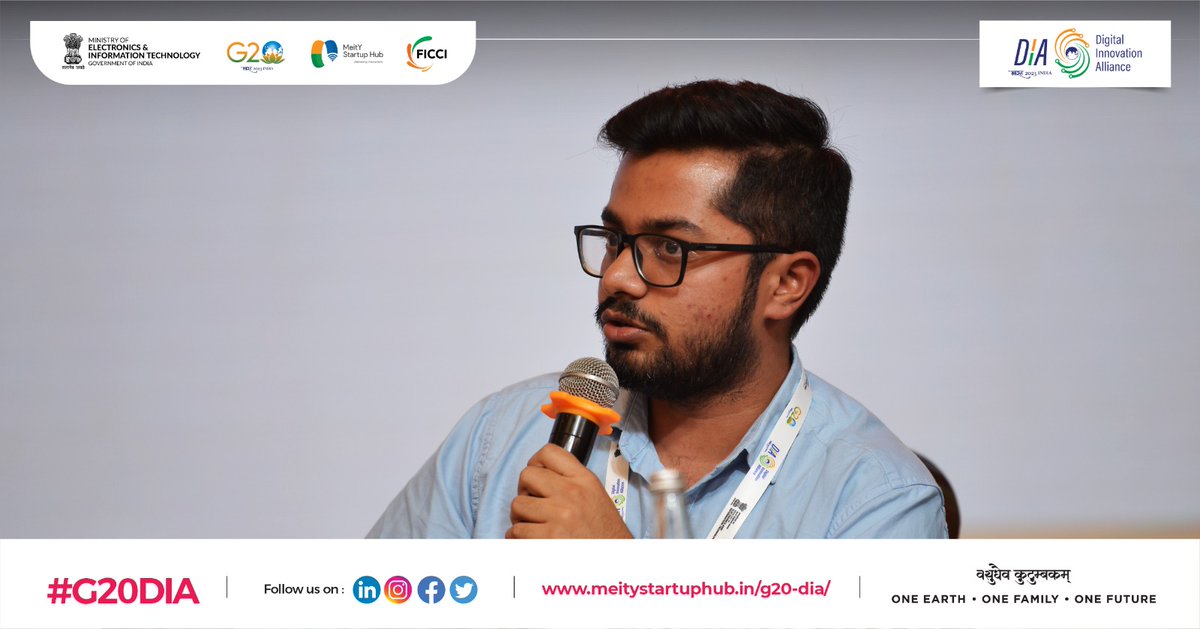 meitystartuphub's tweet photo. @Saranyagop @Razorpay @StanChartIN UPI has been a revolutionary technology in India. We are leading the charts when it comes to digital payments: Mr. Shashvat Nakrani, Founder & COO, BharatPe.
#G20DIAMegaSummit #G20DIA #G20India #G20DEWG #DigitalInnovationAlliance #StartUp #AmritKaal #Techad https://t.co/dO2kbAea6z