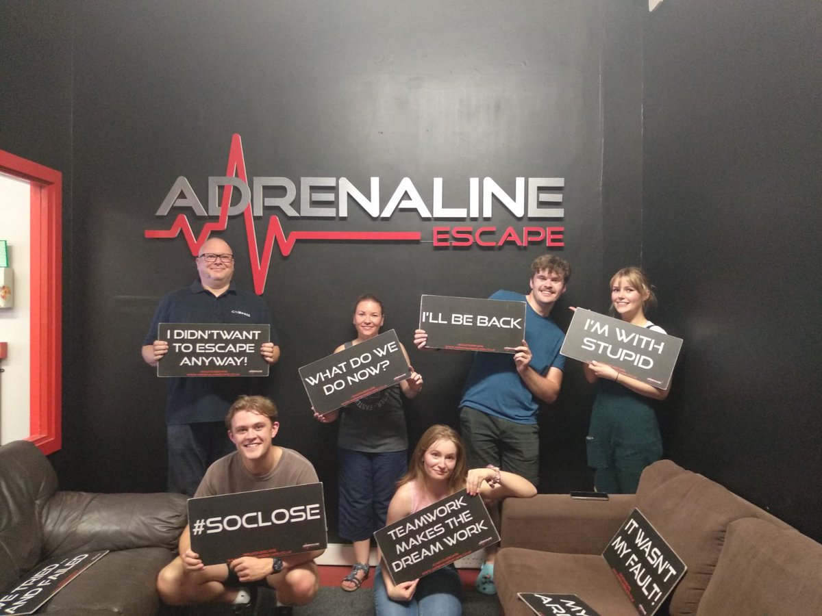 _compassgroup's tweet image. Last Friday&apos;s Compass team building day consisted of a team catch up, homemade pizza and cake, escape rooms and a pretty competitive quiz!