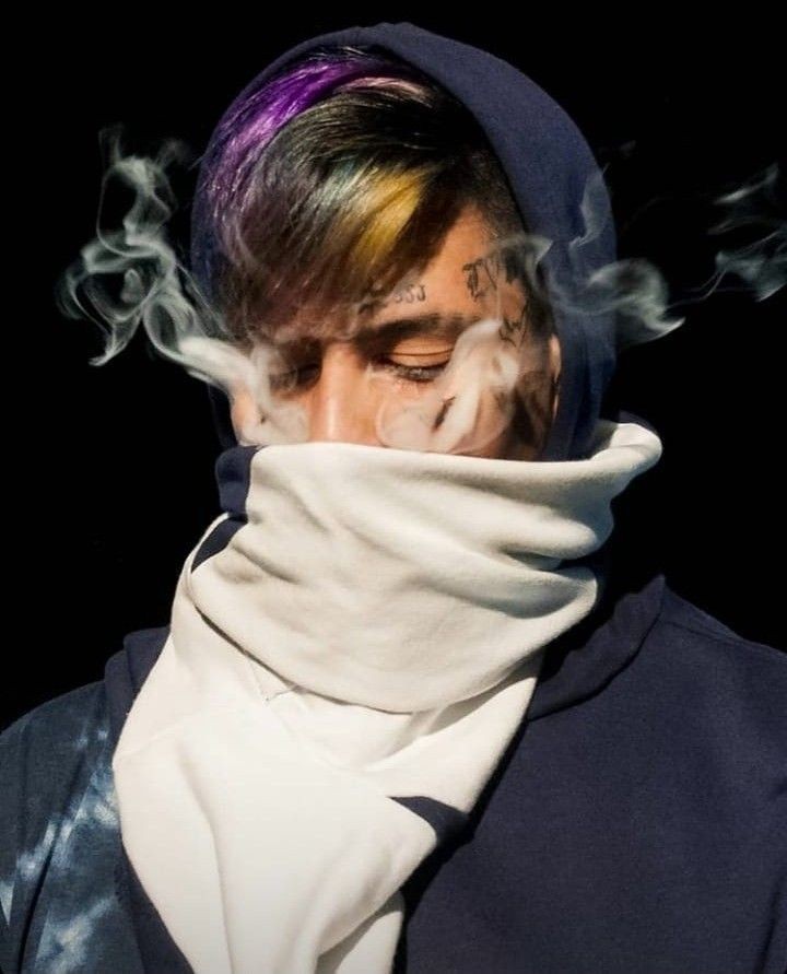 dukki247's tweet photo. the smoke of the trap https://t.co/miQs8z3cfW