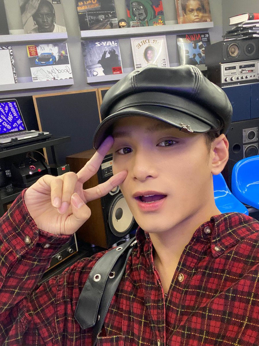 XODIAC_MEMBERS's tweet photo. [#자얀] 

Before the euphorias end! I just want to say
HAPPY INDEPENDENCE DAY INDONESIA !
Dirgahayu Kemerdekaan ke-78 Indonesia
Semangat selalu untuk kita ! Bawa harum terus nama indonesia ! Semangat terus insan kreatif indonesia !! 🇮🇩 

#XODIAC #소디엑 #ZAYYAN #자얀 https://t.co/tagR4EYvTC