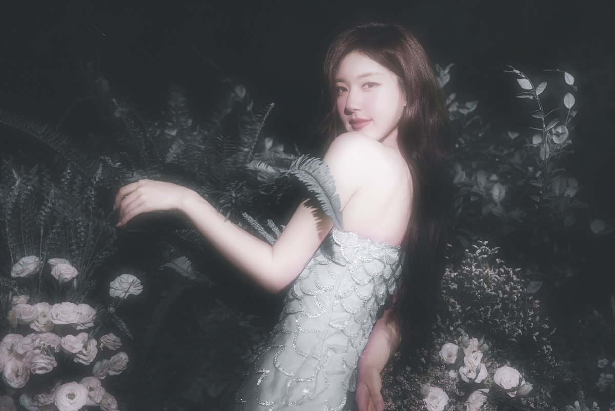 RosyZhaoEdit's tweet photo. 17082023

🦖⊢  𝐈 𝐥𝐢𝐤�� 𝐲𝐨𝐮 𝐬𝐨 𝐦𝐮𝐜𝐡. 𝐉𝐮𝐬𝐭 𝐚𝐬 𝐲𝐨𝐮 𝐚𝐫𝐞.⠀۪ ♡ ۫
(𝟐/𝟏)

[ɴᴇᴡ ᴛᴏɴᴇ] ʙʟᴀᴄᴋ ᴍᴏᴏɴ ʙʏ ᴘᴀsᴛᴇʟsᴋɪᴇs 

#ZhaoLusixLOccitane 
💜#Zhaolusi #จ้าวลู่ซือ #赵露思 #짜오루스 #チャオルースー https://t.co/qjsWwi5dGQ