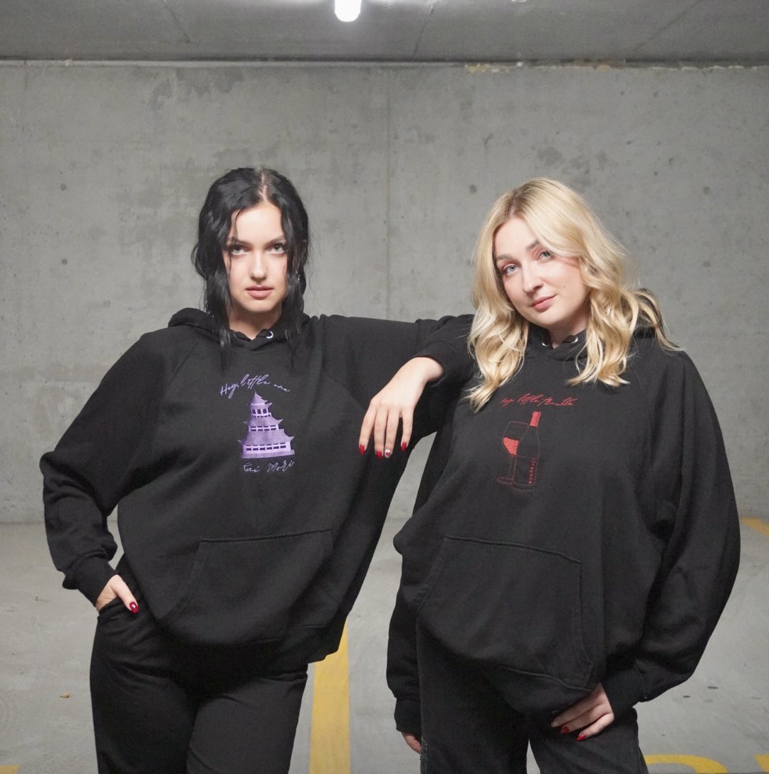 zuzadeyna's tweet photo. #DEVILSNIGHTMERCH POWRACA
na instagramie hafta_la_vista macie wszystkie informacje https://t.co/1BsfuGoUmU