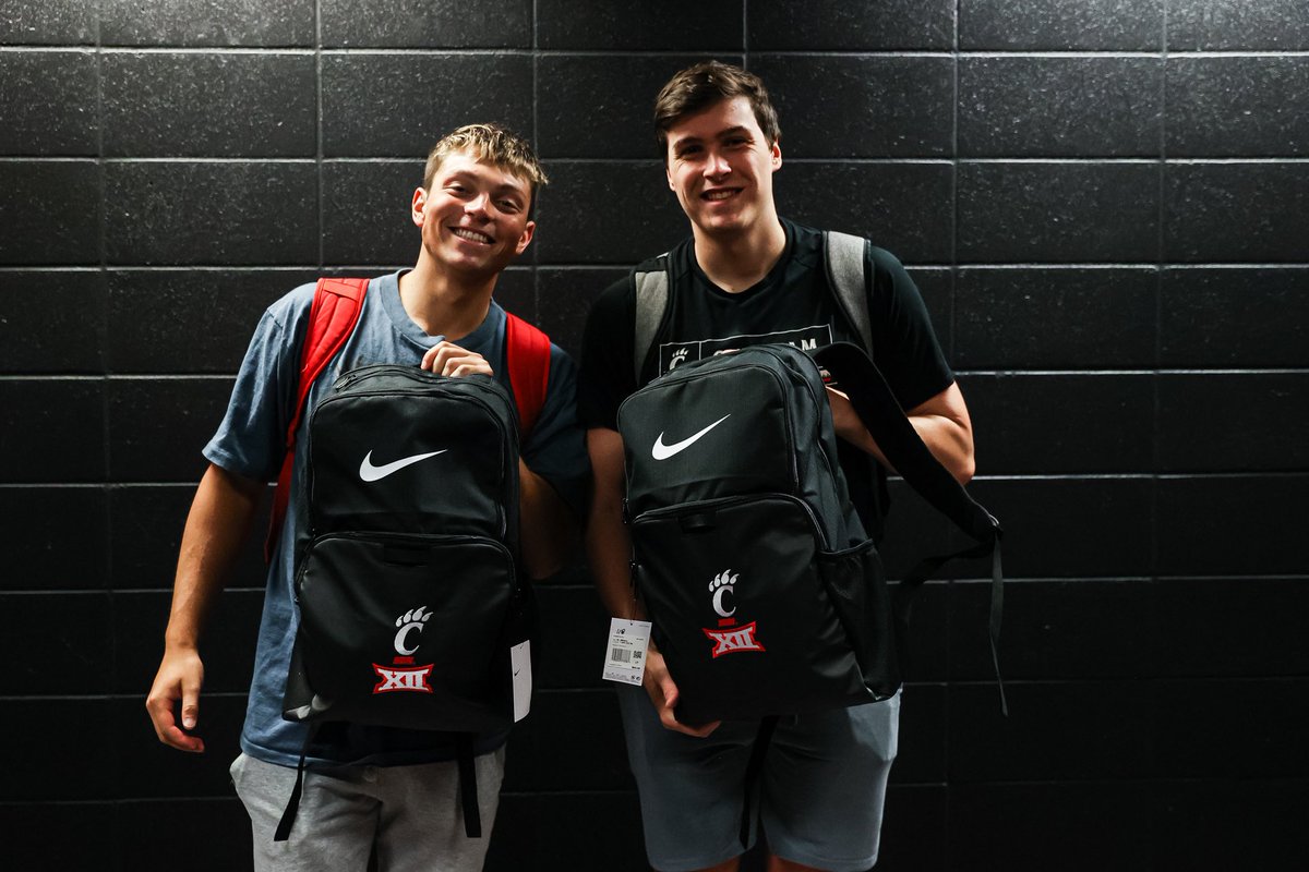 New drip alert 🔥 

#Bearcats