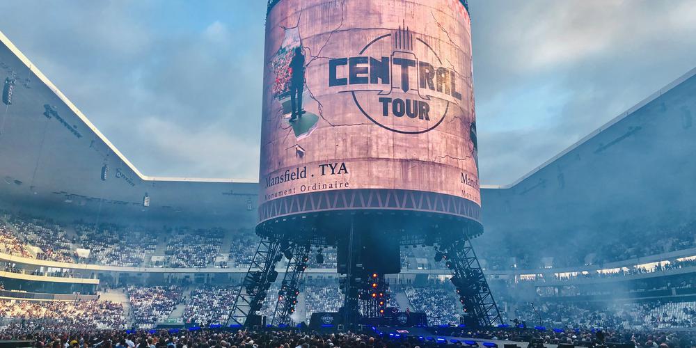 ALFRED49390536's tweet photo. Indochine !! Les détenteurs du record d'affluence du #SDF 🎇 ! J'ai participé au #CentralTour, mais pas au @StadeFrance ! @indochinetwitt @nicolasirkis @oLidESaT_ #Indo40 @indochinerec #NicolaSirkis #StadedeFrance https://t.co/F4IFq8Elr0