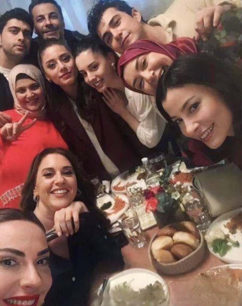 Mirjeta70's tweet photo. @ketche1 @GoldYapim @ShowTV Mr. Director, you don't know how much we miss you.. we are waiting with interest for the developments for  #Doga #Kıvılcım #Omer.  

Good luck #KızılcıkŞerbeti https://t.co/DC1vrZyazn