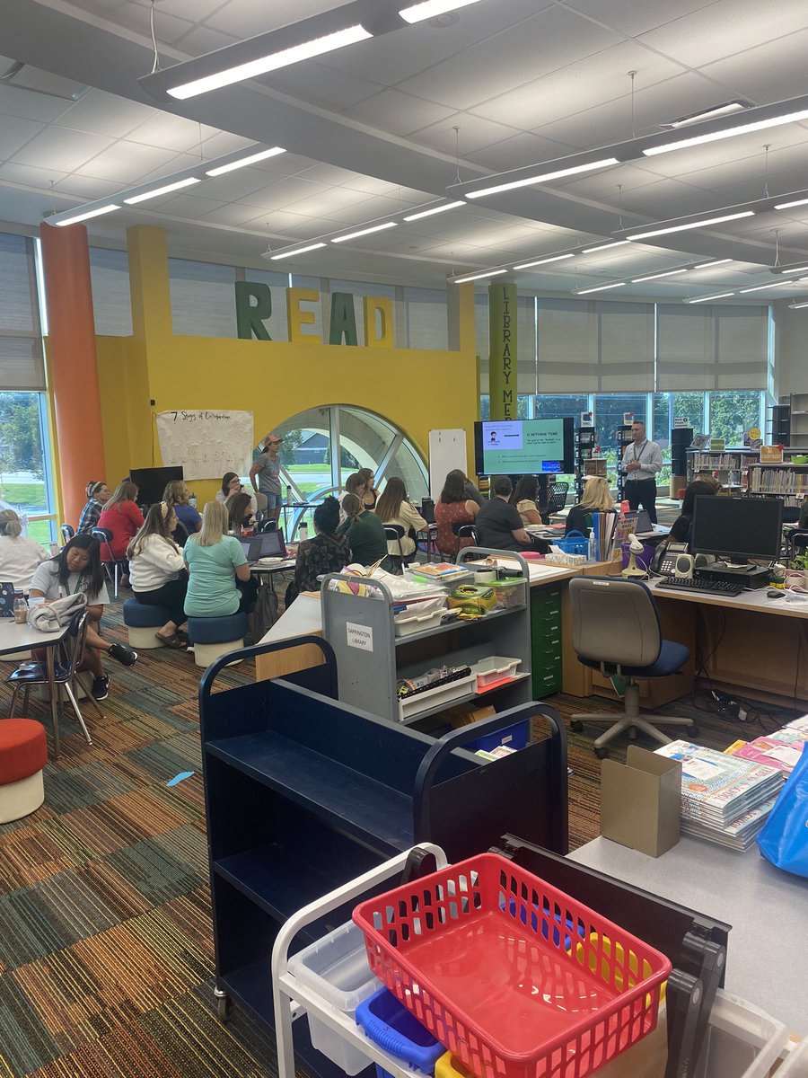 Sappington Elementary staff planning for the school year!#whywefly <a href="/SappFlyers/">Sappington Elementary School</a> <a href="/LindberghFlyers/">Lindbergh Schools</a>