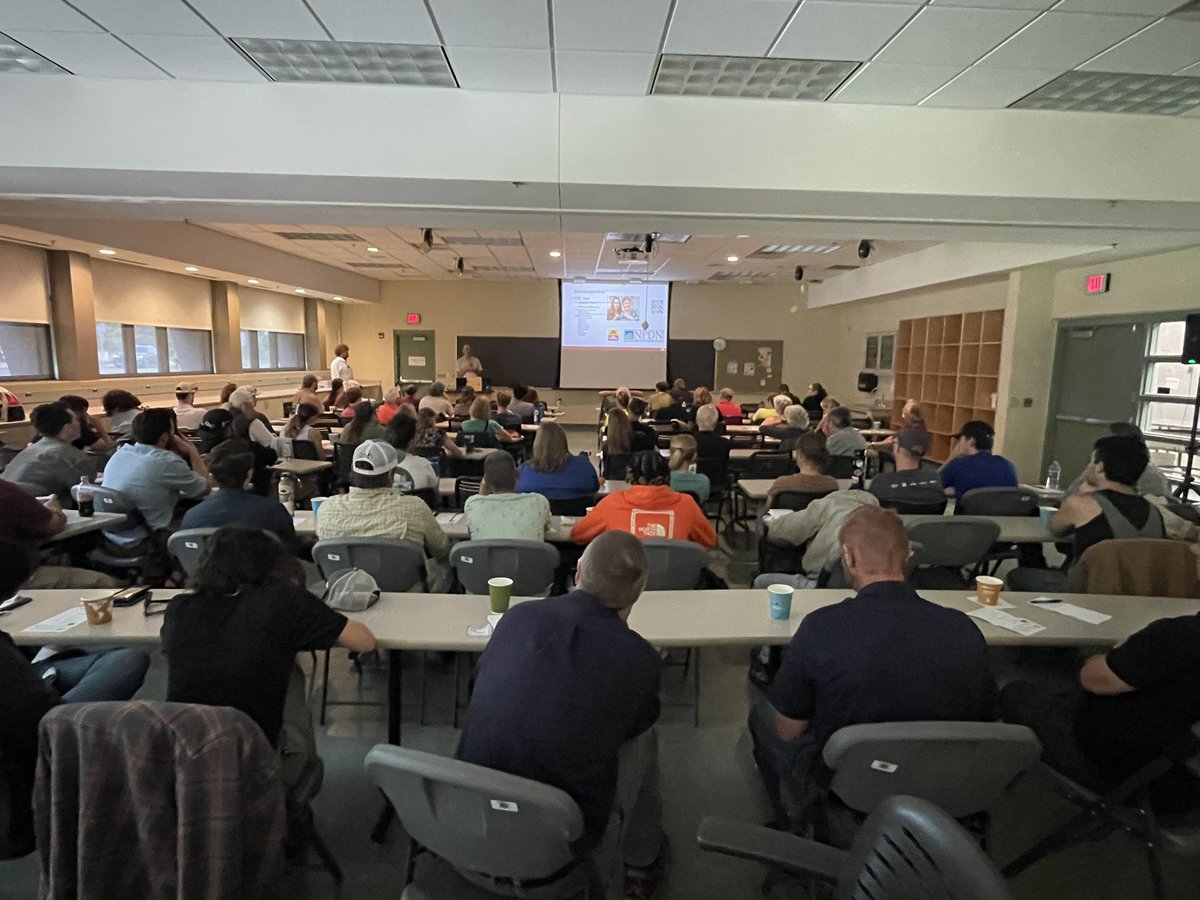 It’s a full house at the annual <a href="/CFANS/">CFANS</a> field day! Thanks to the UFOR lab for hosting!